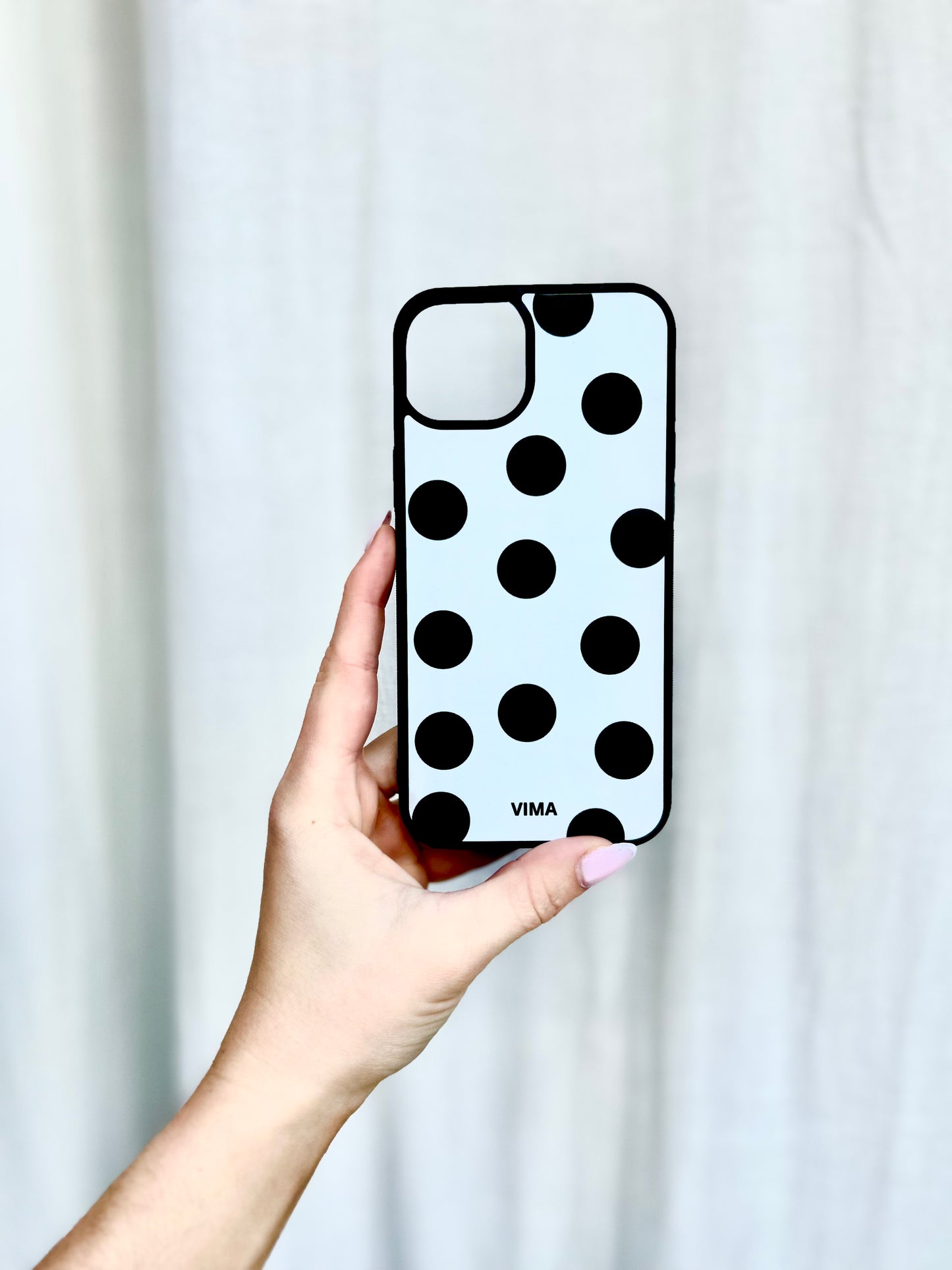 Coque poids noirs